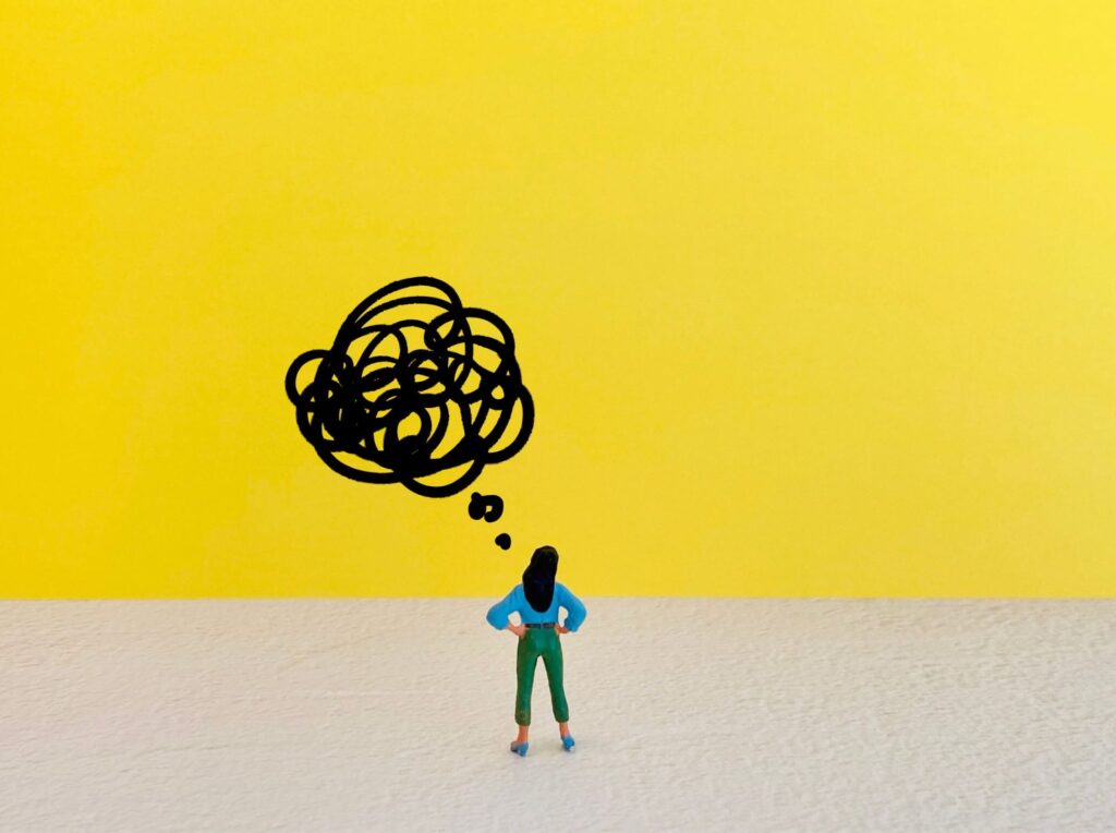 困っている女性