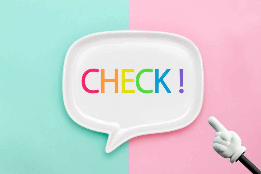 チェック