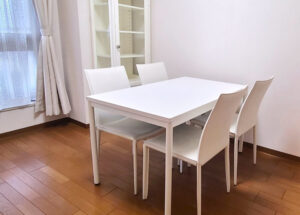 売れる家具・売れない家具の違いとは？売却時のポイントも解説