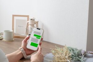 LINE査定は危険なの？メリット・デメリットや買取利用時のコツも解説