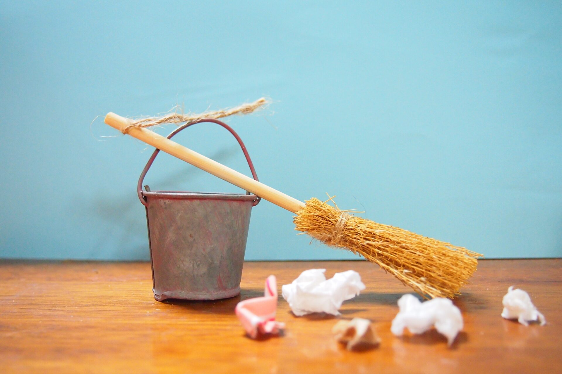 引っ越しごみ　掃除