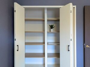 クローゼット扉